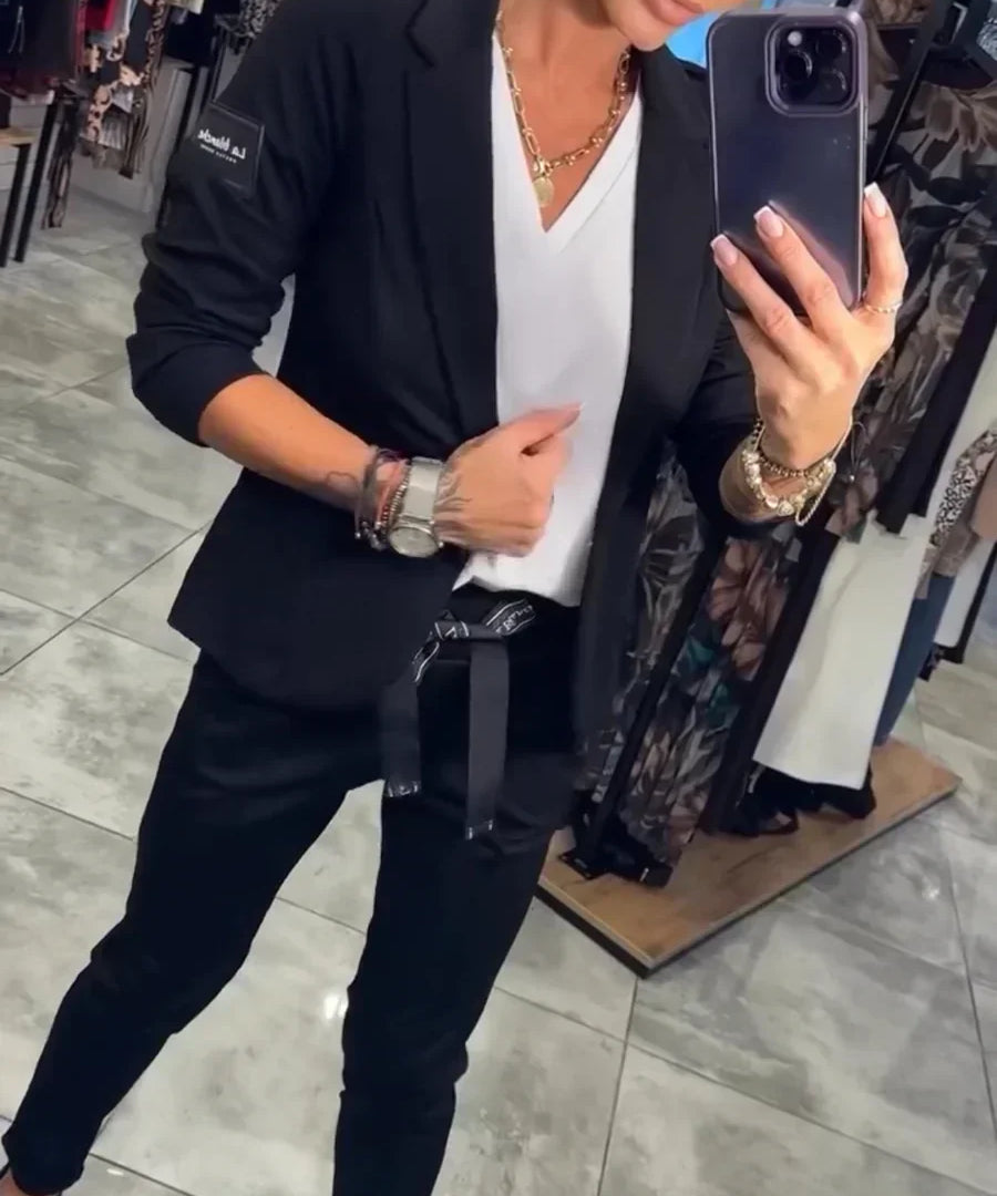 Adriana - Sophisticated Ensemble