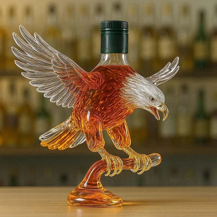 Vit örn-formad whiskyflaska