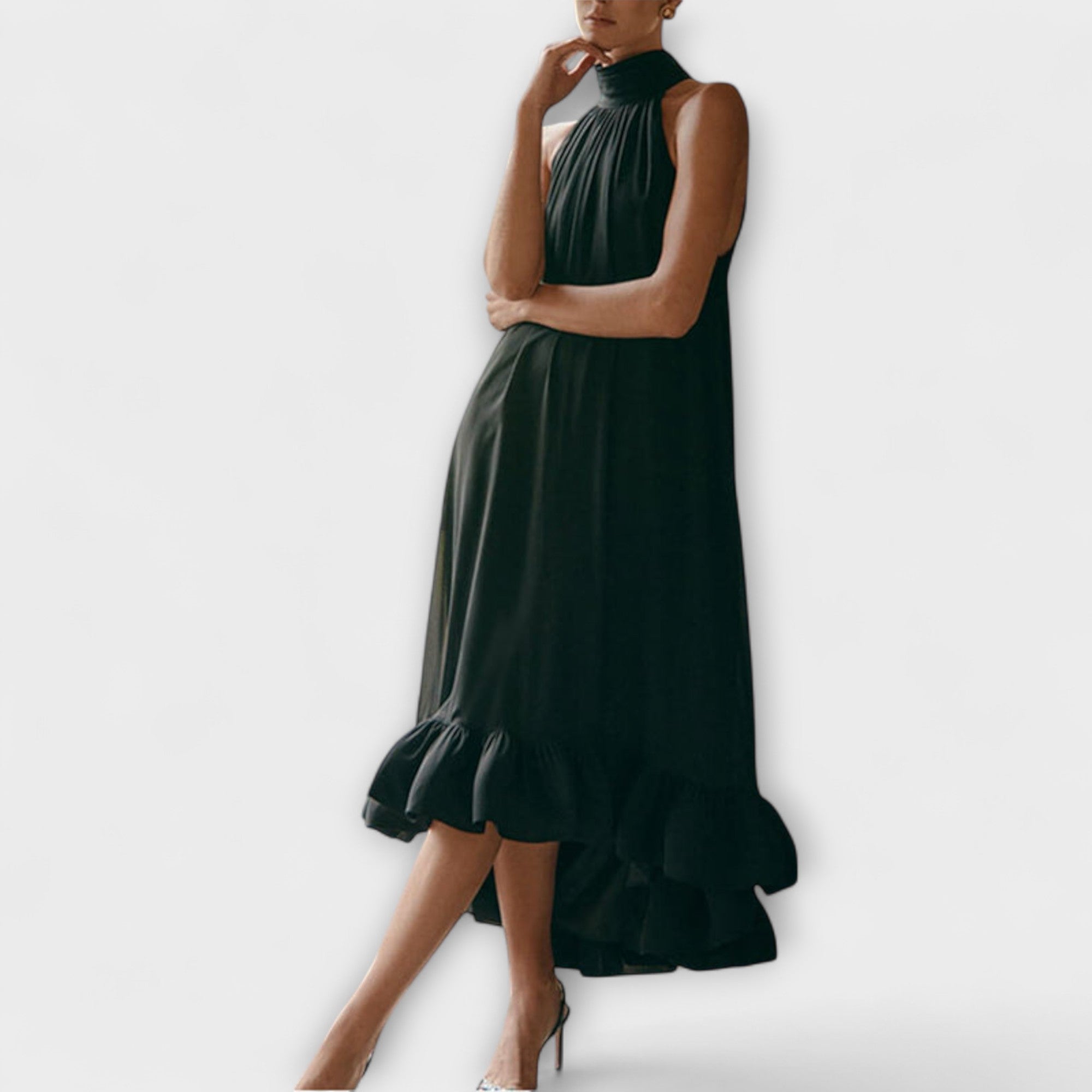 Elegant klänning med ruffles