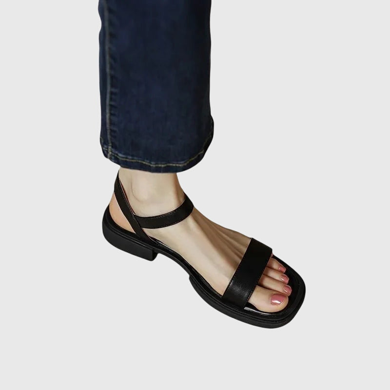 Läderortopediska sandaler
