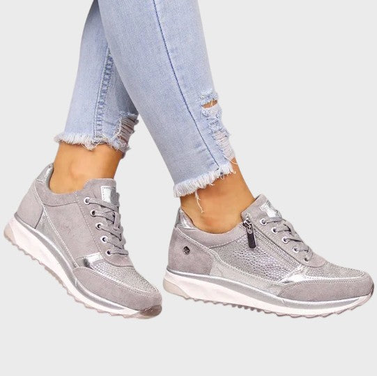 Velour Sneakers med Smyckande Stenar