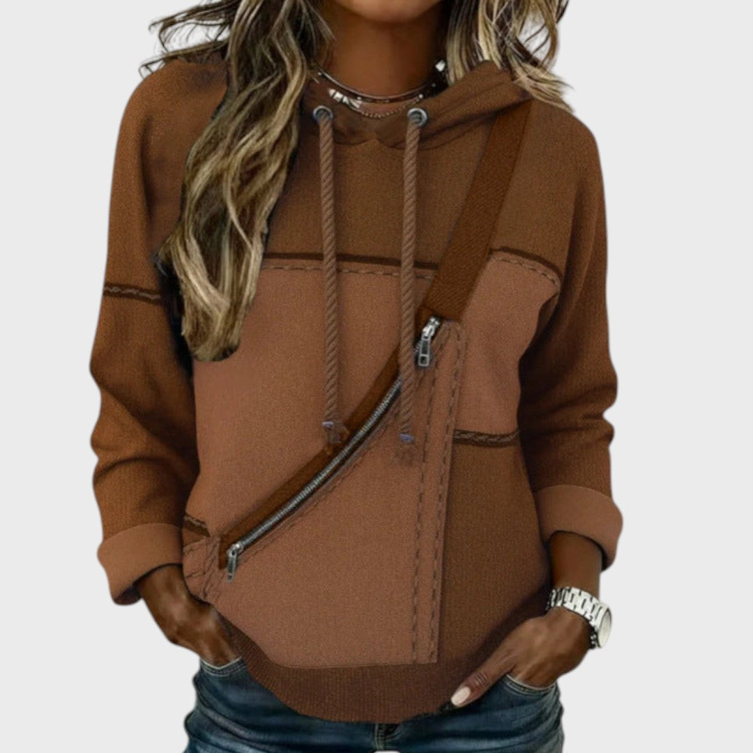 Stickad hoodie med kontrasterande mönster