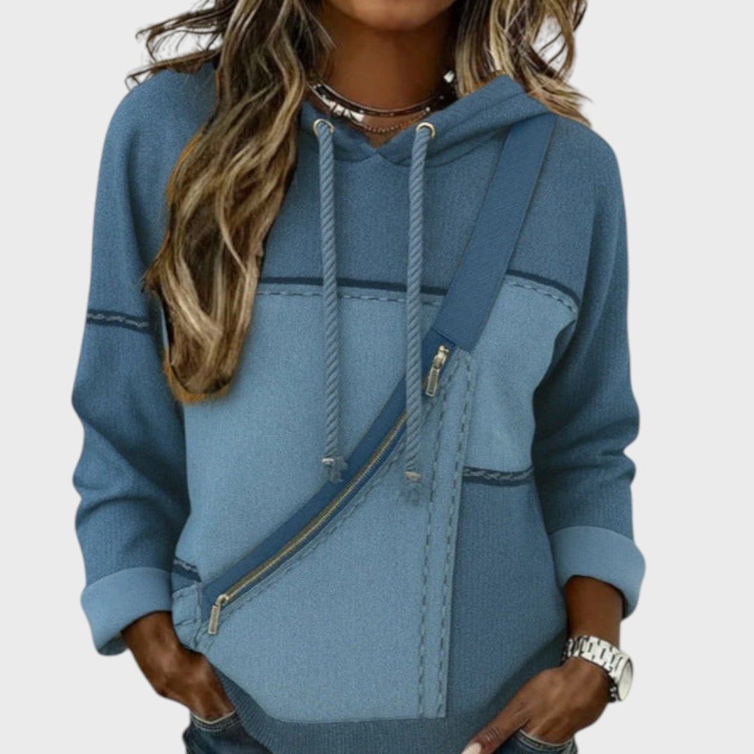 Stickad hoodie med kontrasterande mönster