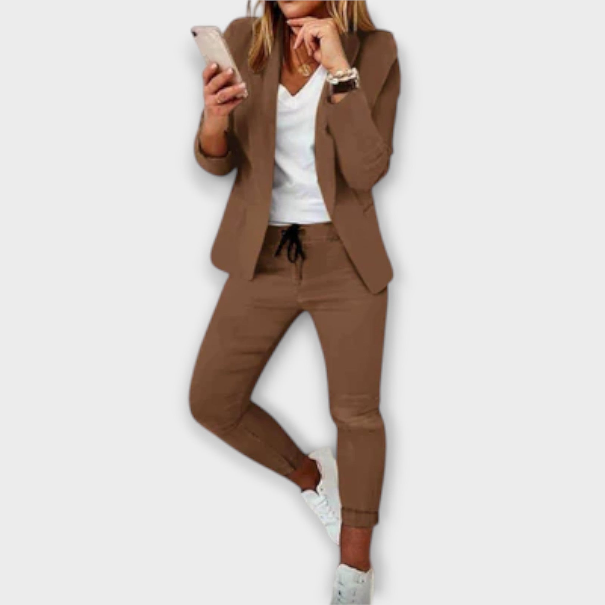 Sophia – Elegant och komfortabel blazer-set