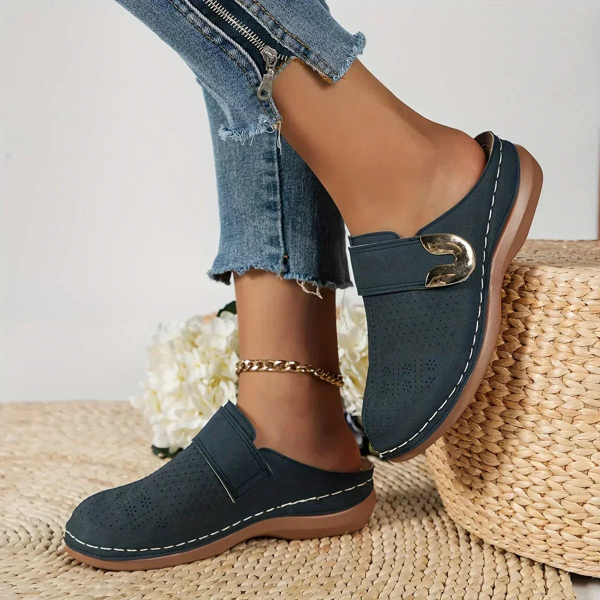Caprielle™ Eleganta Klacksandaler