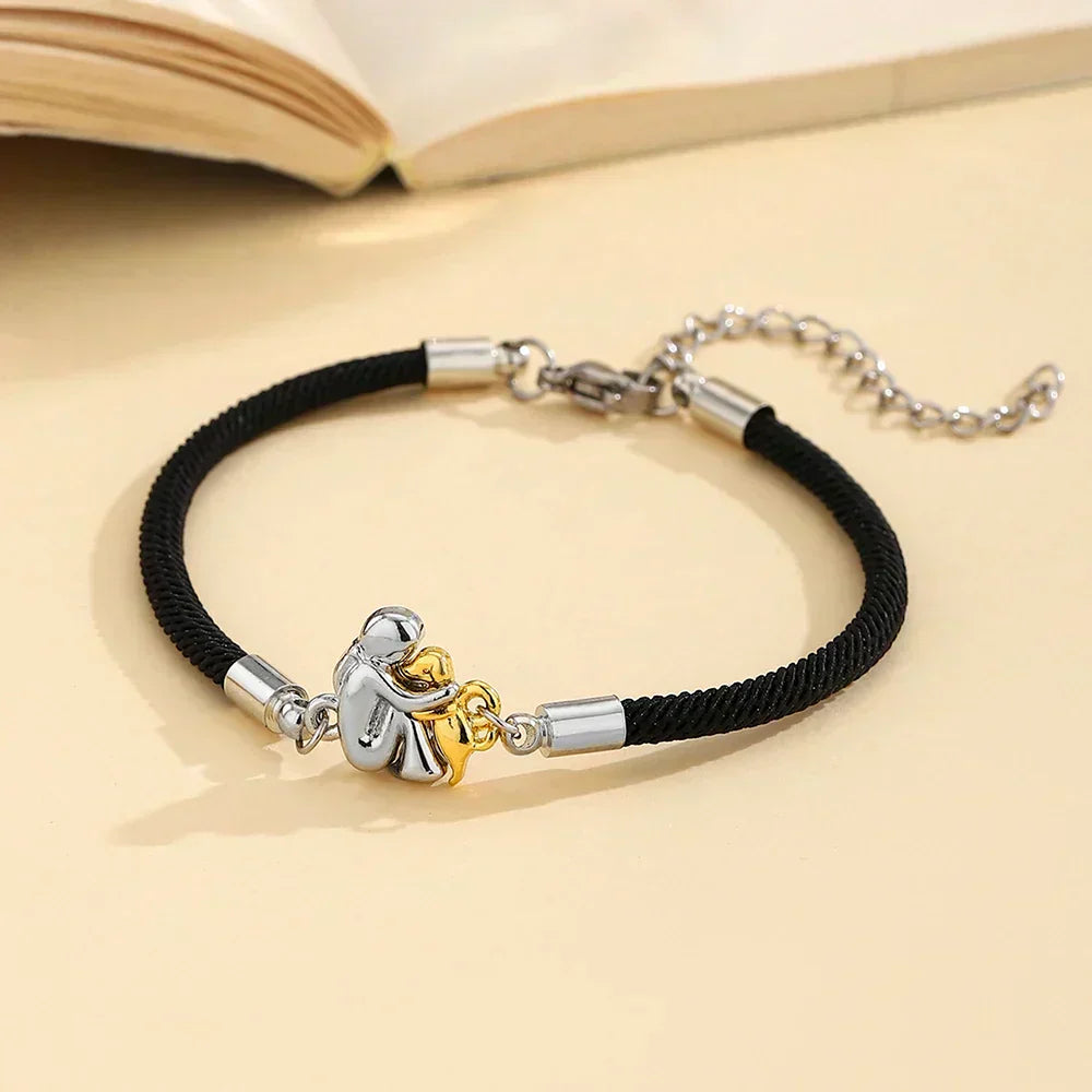 Armband med snöre och hundsymbol
