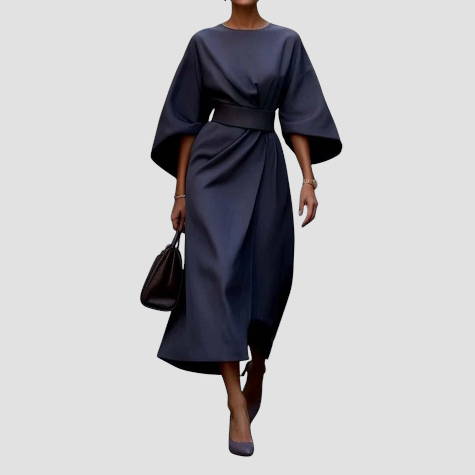 Mirella - Klänning i Elegant Stil