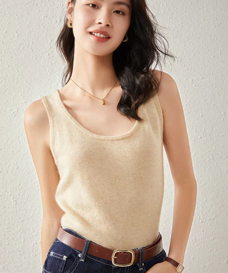 Ivanna Quinn V-Neck Cashmere Sweater