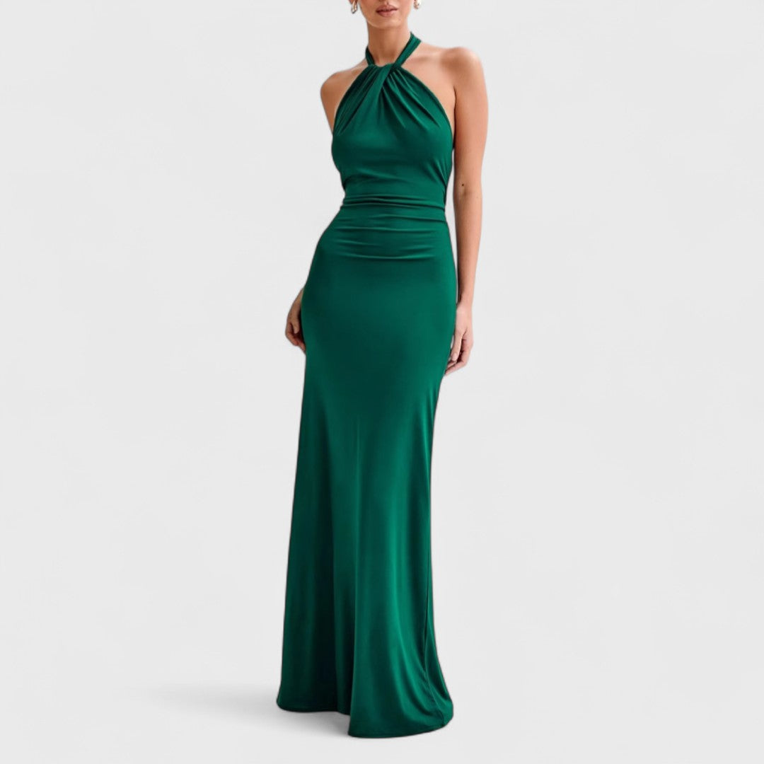 Klara – Halterneck Sidenklänning med Curvy Passform