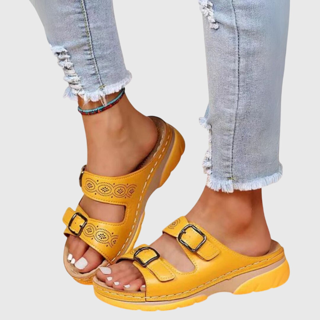Läderortopediska sandaler