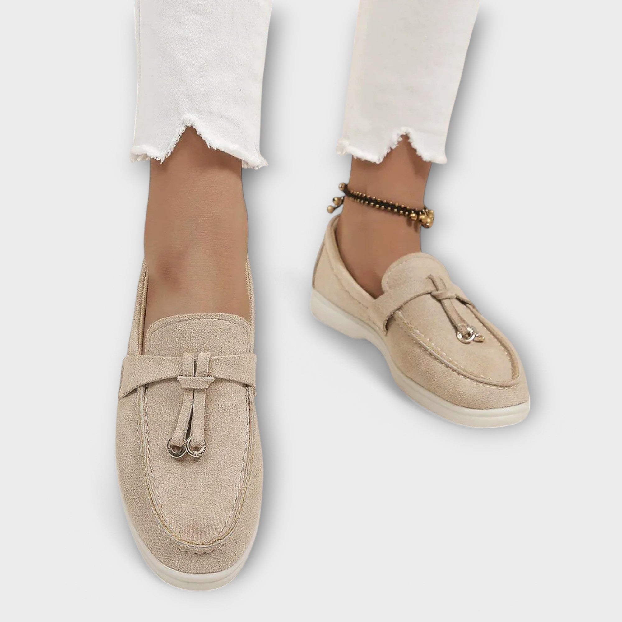 Veronika Eleganta Loafers med Dekorativ Snörning