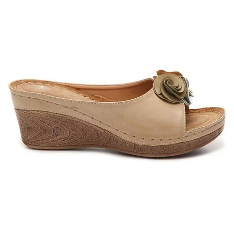 Frona™ Sandals with Klack Design
