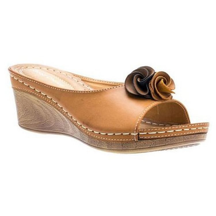 Frona™ Sandals with Klack Design