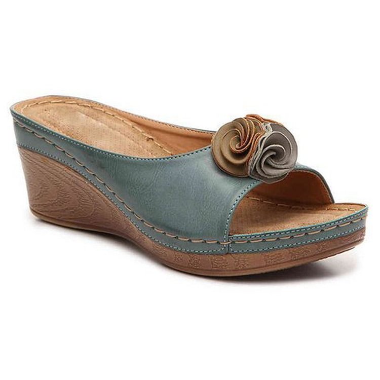 Frona™ Sandals with Klack Design